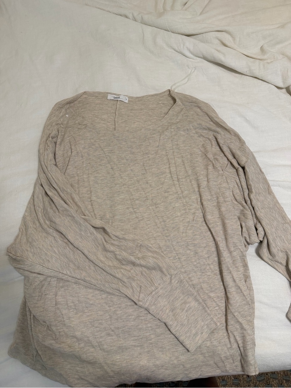 TALULAH Lightweight Beige Crewneck Sweater